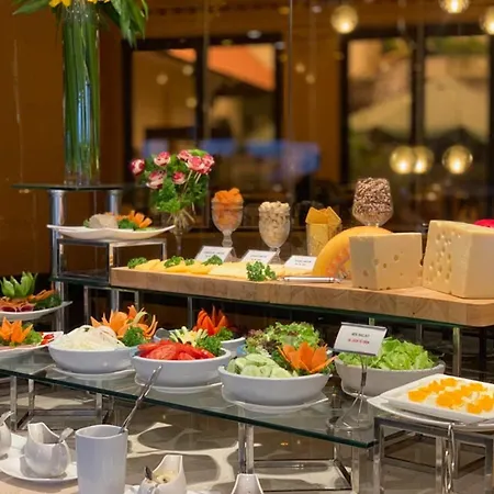 Asian Ruby Hotel & Spa - 122F Bui Thi Xuan Street